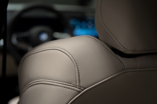 Ochrana kožených sedačiek v novom aute