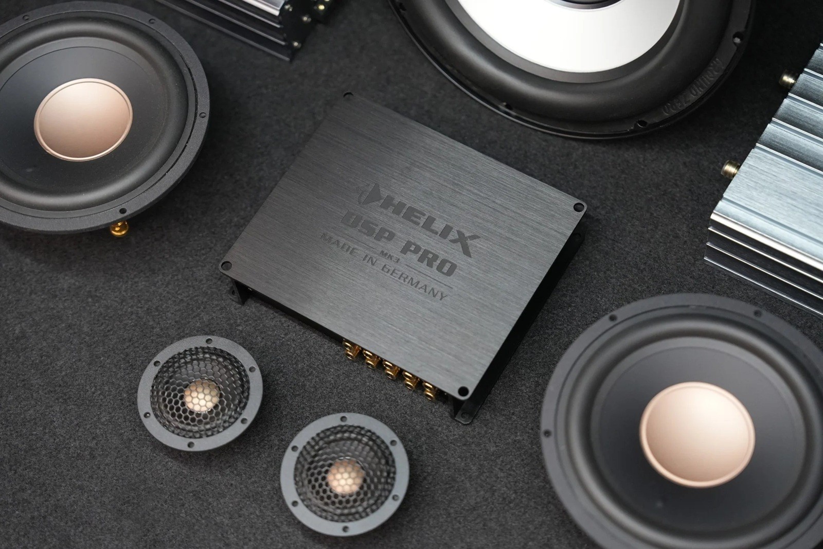 Predstavujeme náš predvádzací VW Golf 8 so sound quality audio systémom