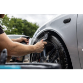 Kefa na pneumatiky Auto Finesse Rubber Scrubber