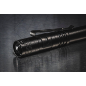 Vreckové inšpekčné svetlo Auto Finesse Swirl Seeker