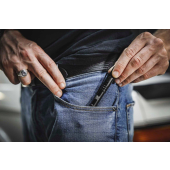 Vreckové inšpekčné svetlo Auto Finesse Swirl Seeker