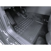 Gumové autokoberce Rigum pre Volkswagen Polo (2017 -), Taigo (2021 -) / Audi A1 (2019 -) / Seat Arona (2017 -), Ibiza (2017 -) / Škoda Fabia 4 (2021 -)