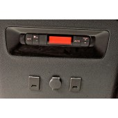 USB + JACK konektor Nissan