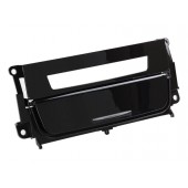 Priehradka na umiestnenie tlačidiel pre BMW