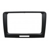 Redukčný rámček autorádia pre Škoda Superb II