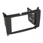 Redukčný rámček autorádia pre Mercedes CLK