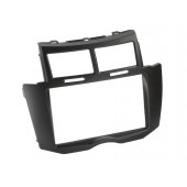 Redukčný rámček autorádia pre Toyota Yaris