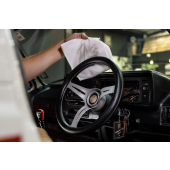 Dezinfekcia interiéru Auto Finesse Wipe Out Interior Disinfectant (1 l)