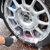 Kefa na vnútornú časť alu diskov ValetPRO Twisted Long Reach Wheel Brush