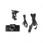 Kamera do auta s dotykovým displejom