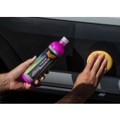 Oživovač a keramická ochrana nelakovaných plastov Meguiar's Hybrid Ceramic Trim Restorer (473 ml)