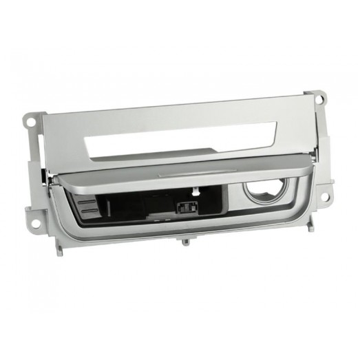 Priehradka na umiestnenie tlačidiel pre BMW