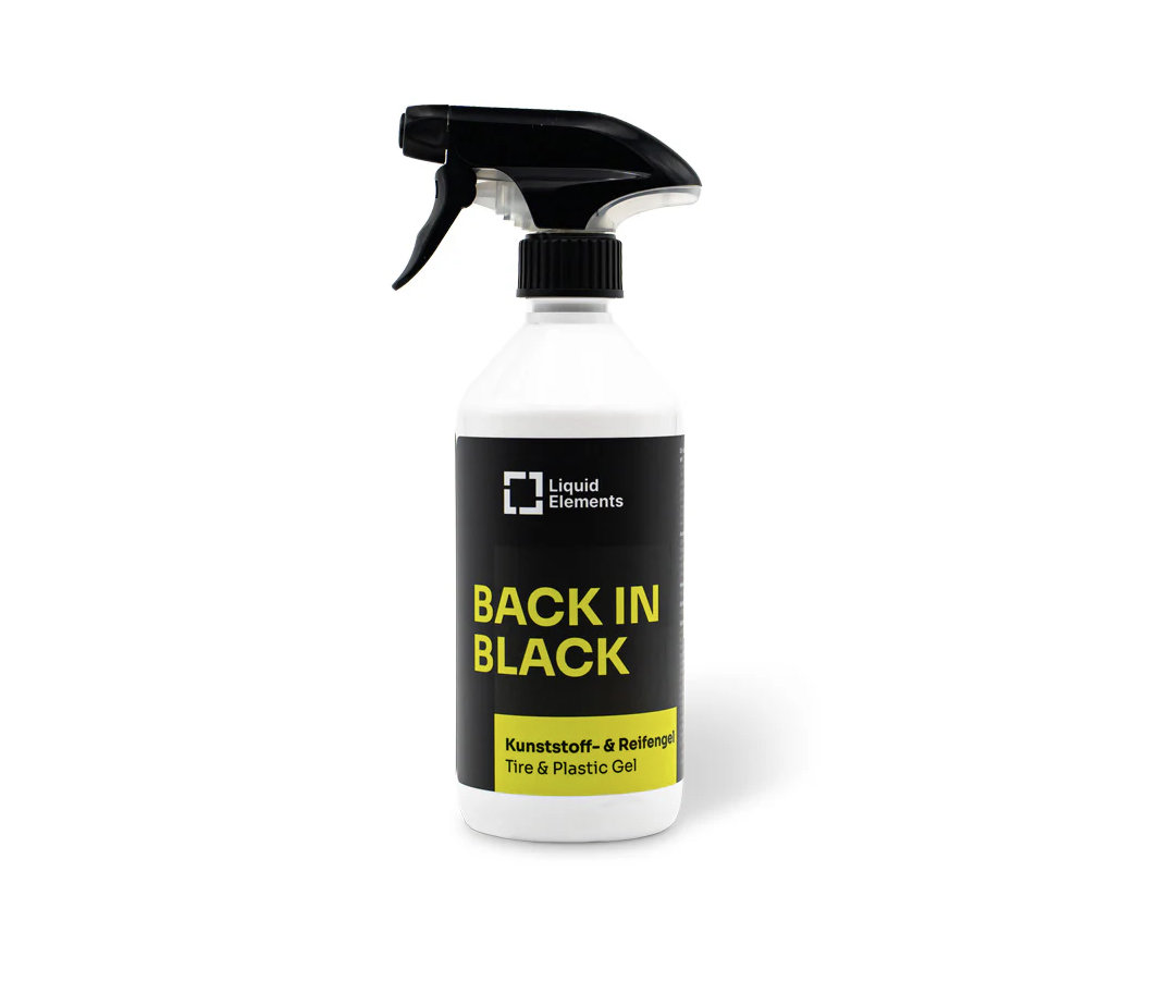 Lesklý gél na pneumatiky Liquid Elements Tire &amp; plastic gél "BACK IN BLACK" (500 ml)