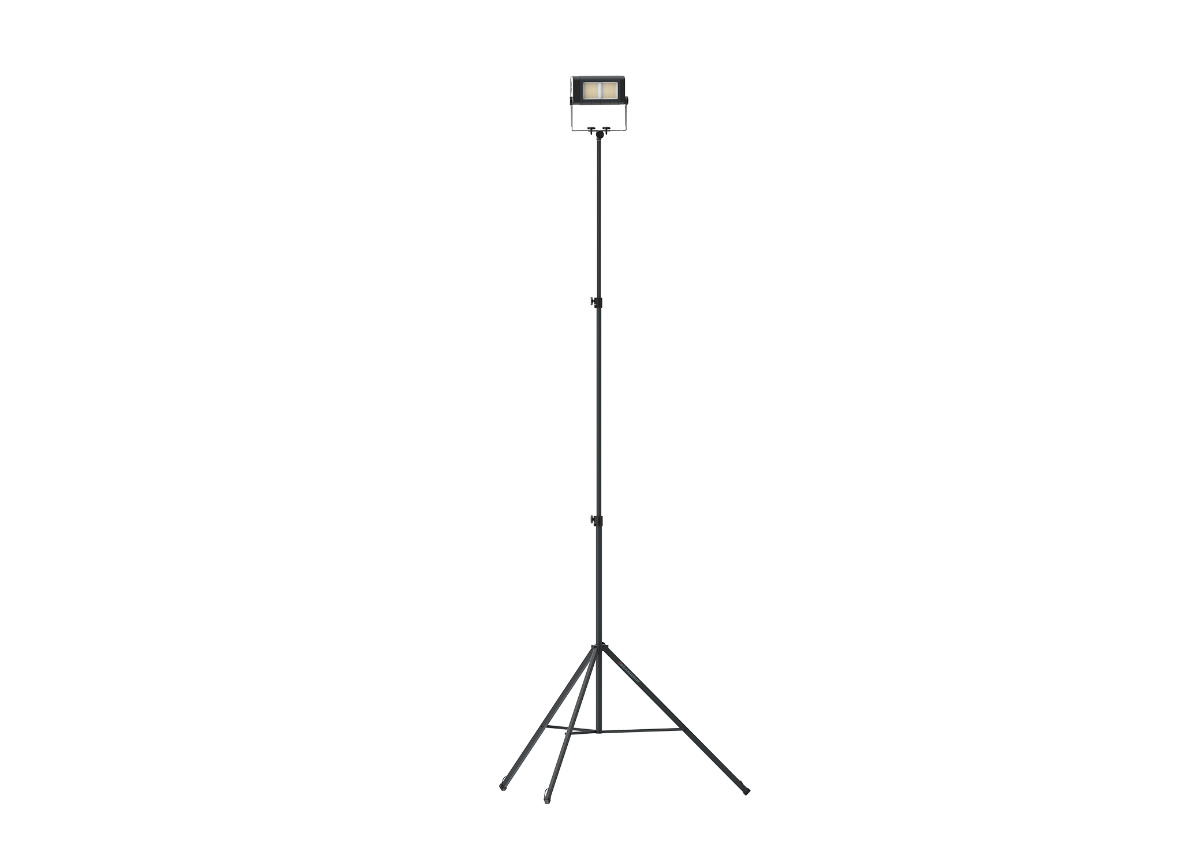 E-shop Teleskopický stojan pre detailingové a pracovné svetlá Scangrip Tripod 4,5 m
