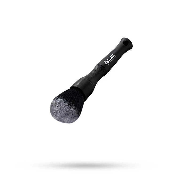 E-shop Ultra jemný štetec Liquid Elements Brush Black & White Ultra Soft - S