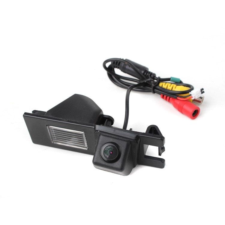 E-shop Parkovacia kamera pre Opel / Renault / Fiat (BC OPL-02)