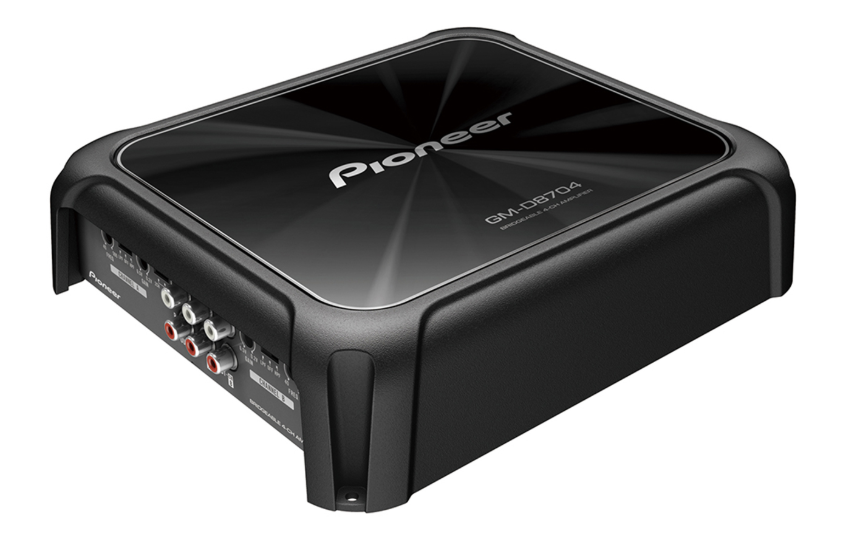 Zosilňovač Pioneer GM-D8704.